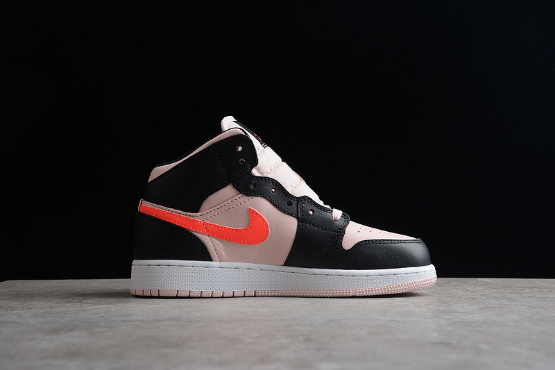 AJ1 Mid