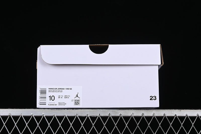 AJ1 Mid