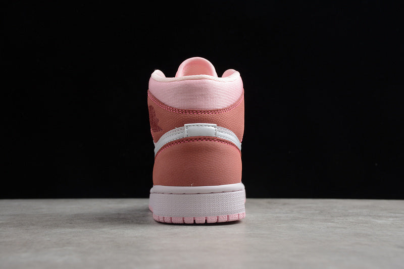 AJ1 Mid