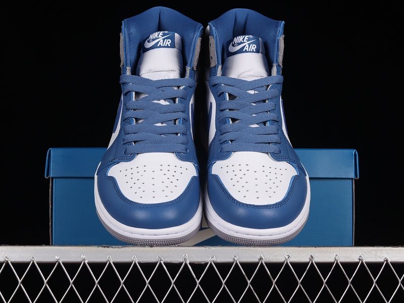 AJ1 High