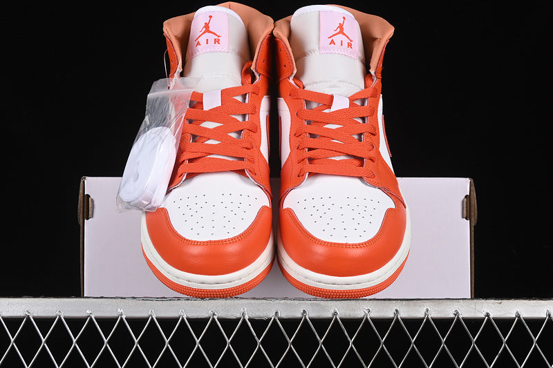 AJ1 Mid