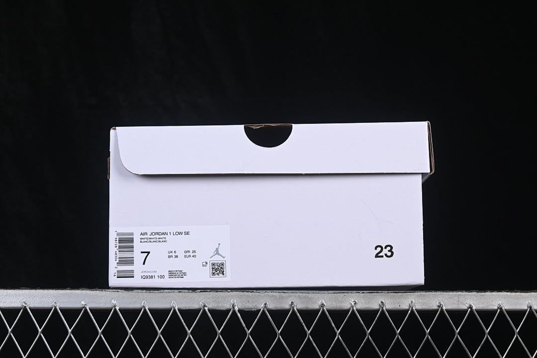 AJ1 Low