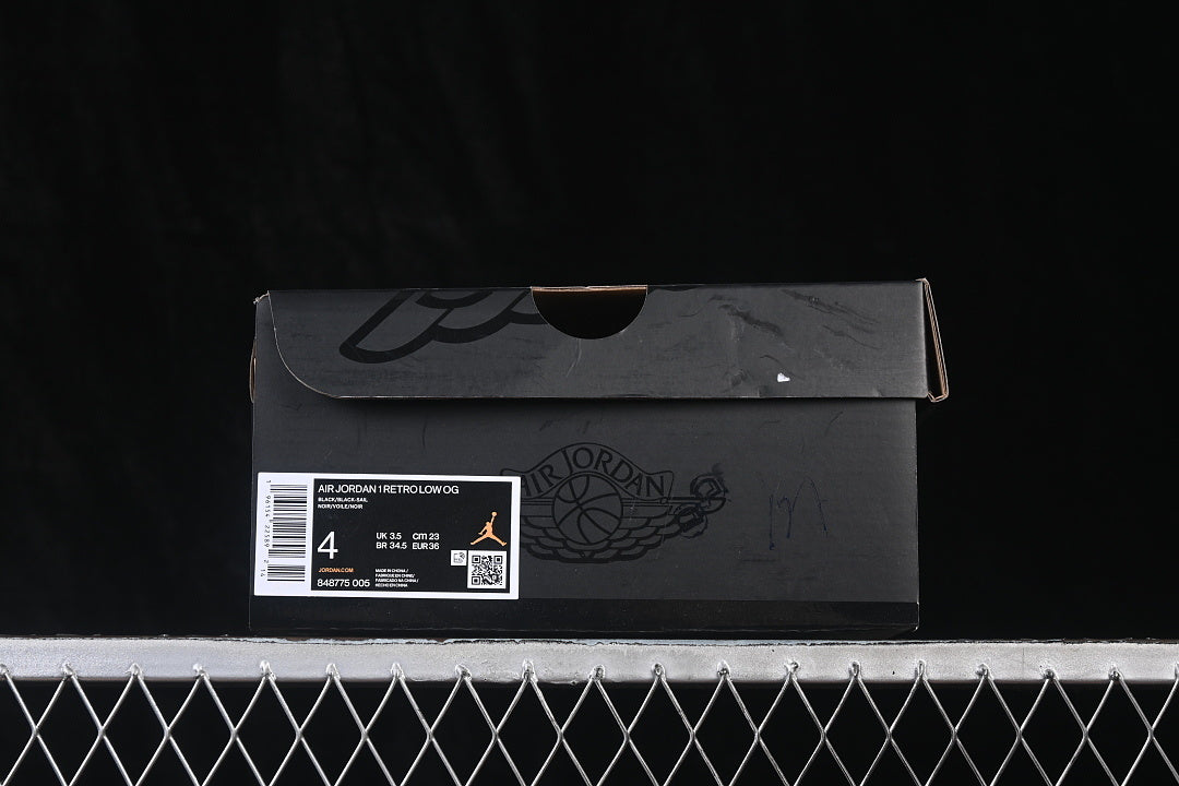 AJ1 Low