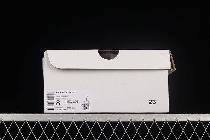AJ1 Mid
