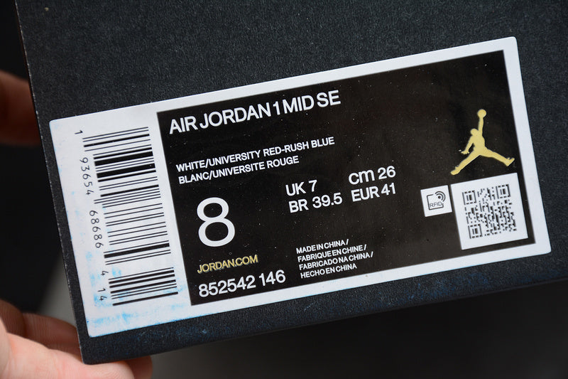 AJ1 Mid