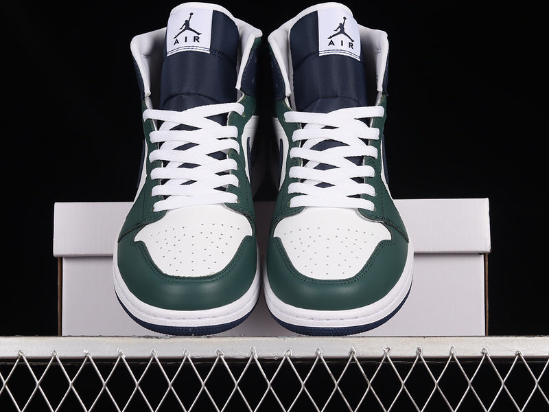AJ1 Mid