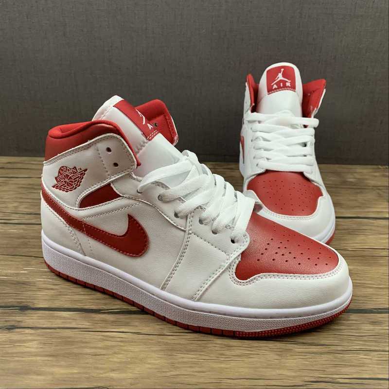 AJ1 Mid