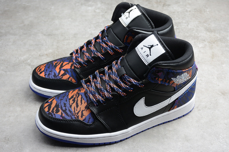 AJ1 Mid