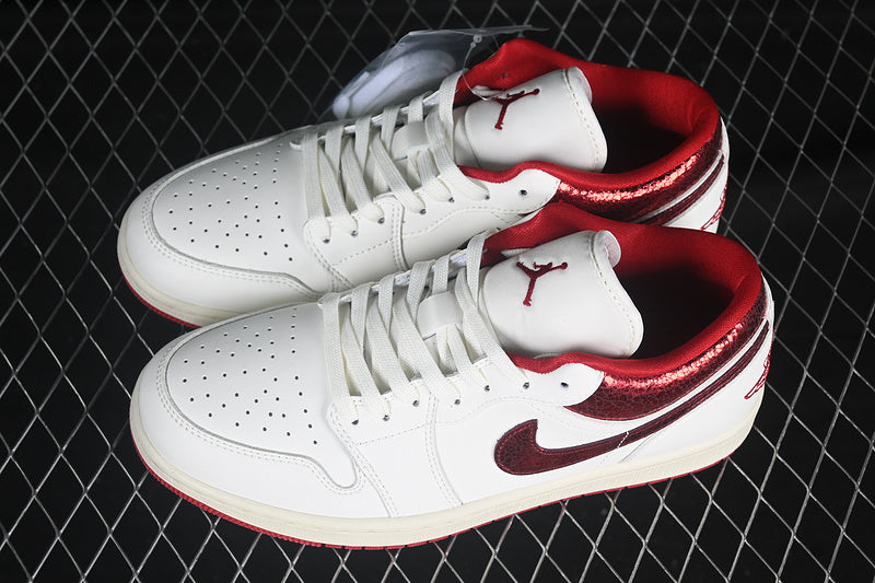AJ1 Low
