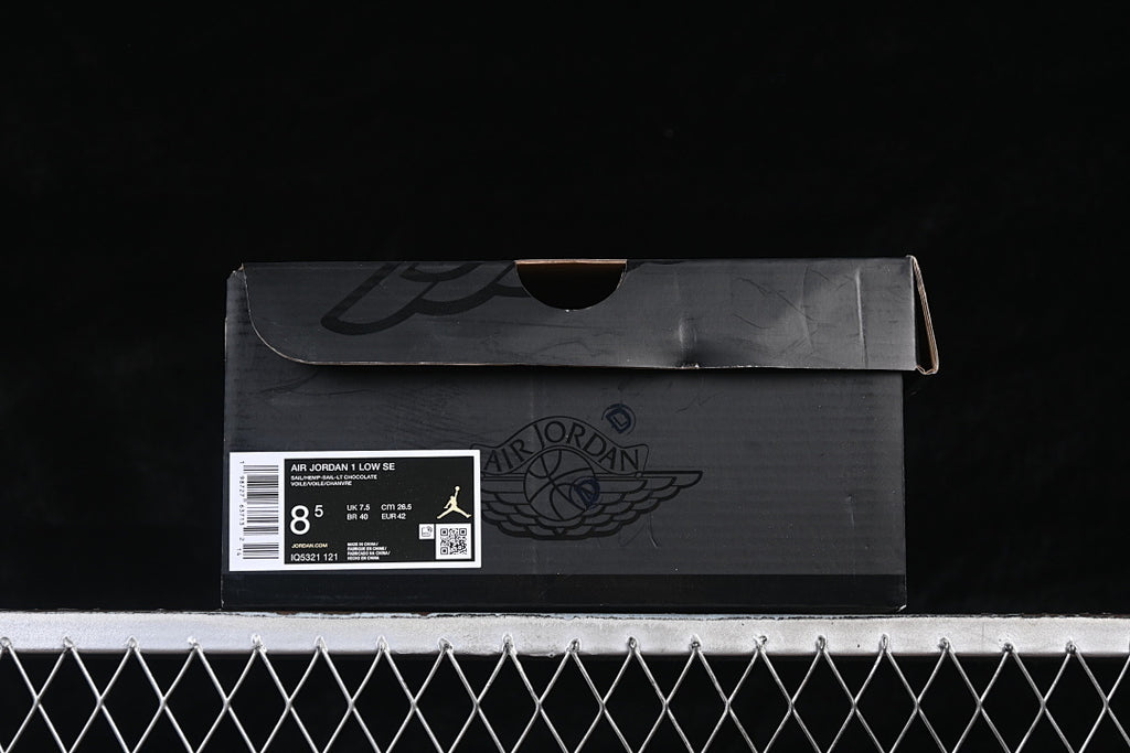 AJ1 Low