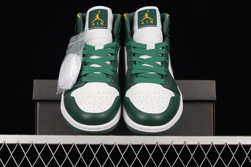 AJ1 Mid