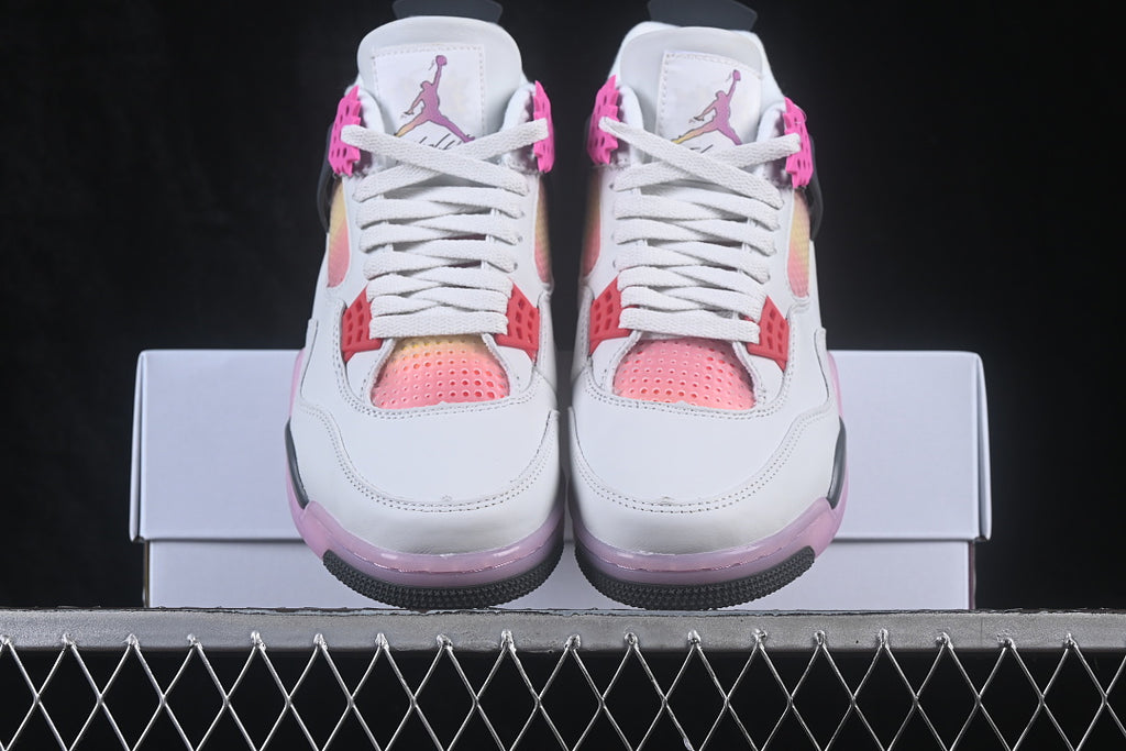 AJ4