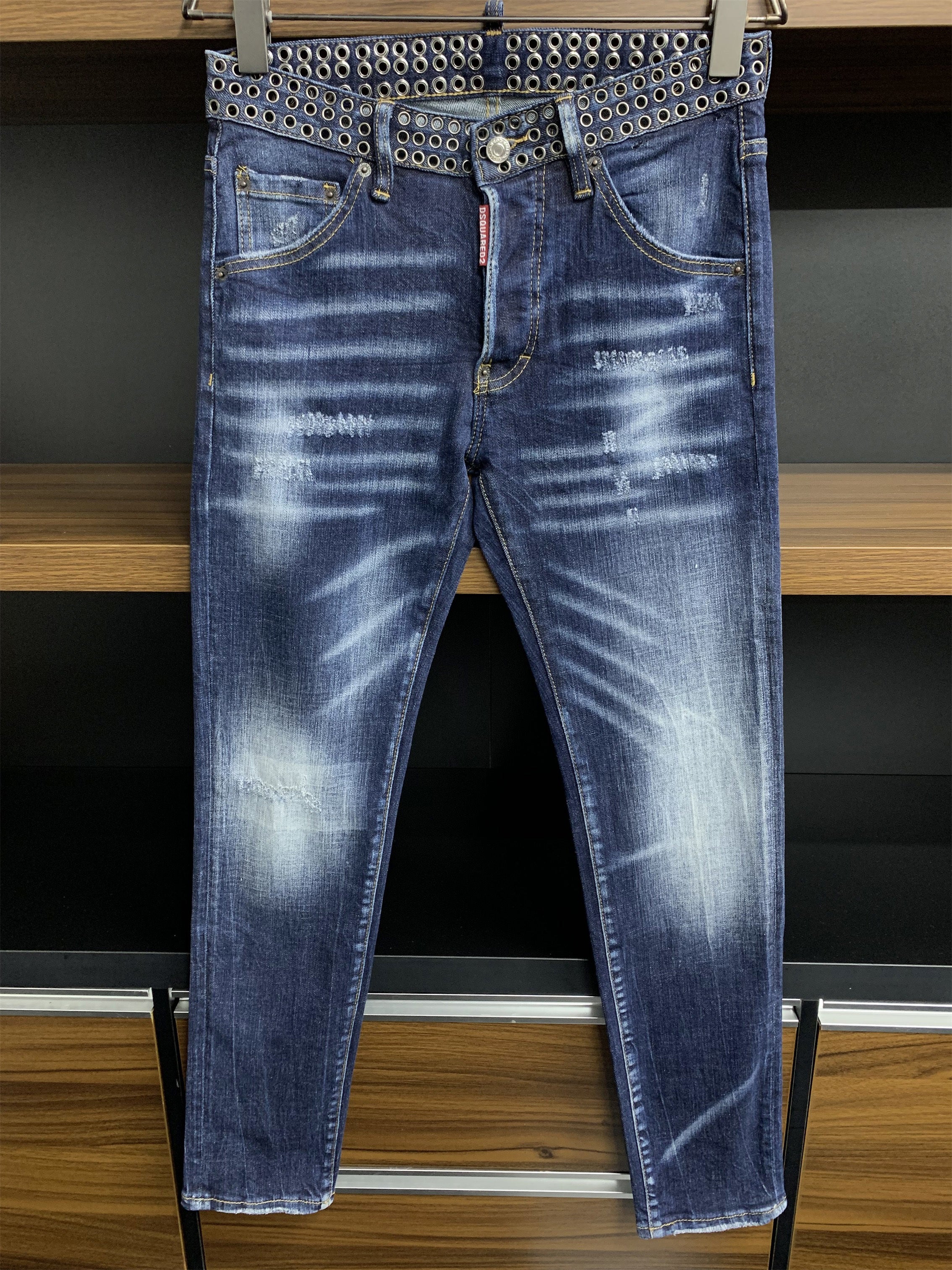 D2 Jeans
