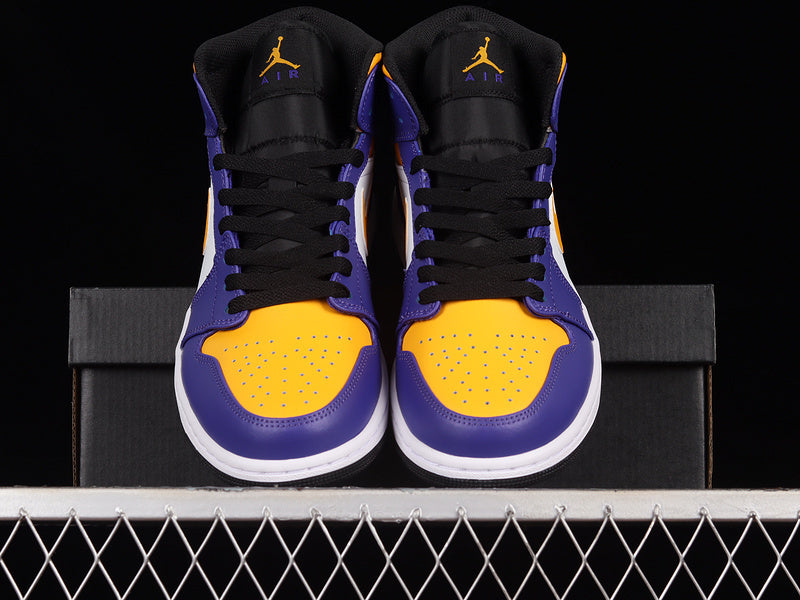 AJ1 Mid