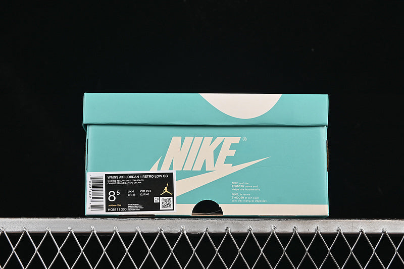 AJ1 Low