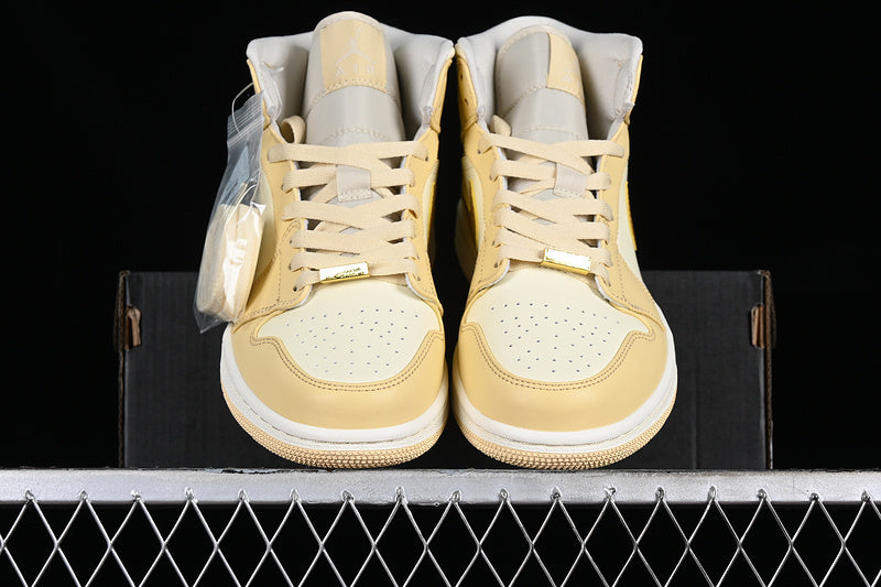 AJ1 Mid