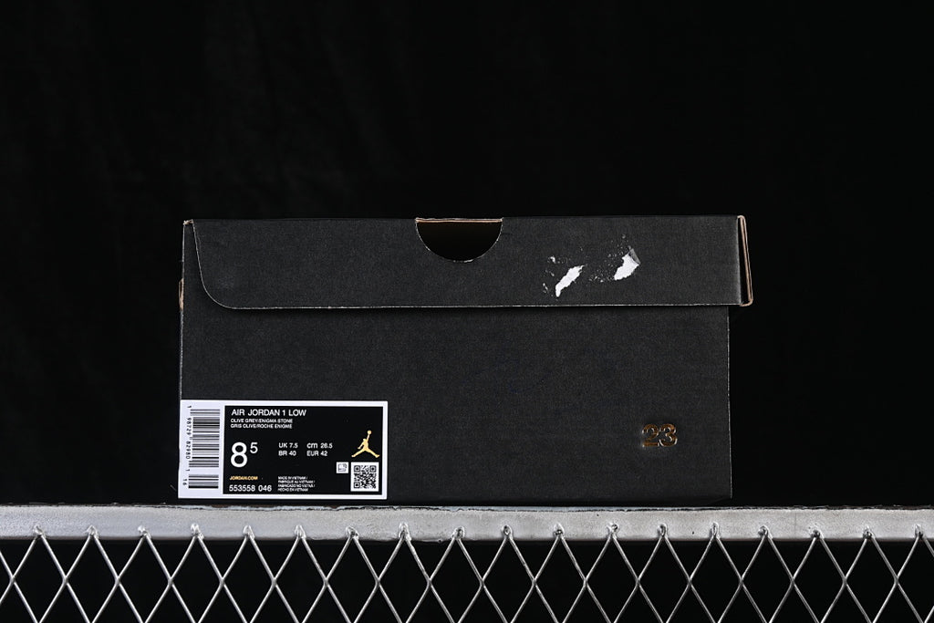AJ1 Low