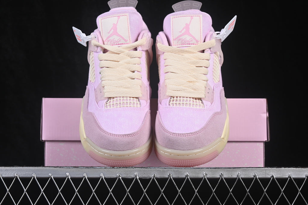 AJ4