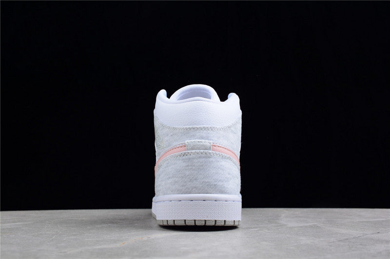 AJ1 Mid