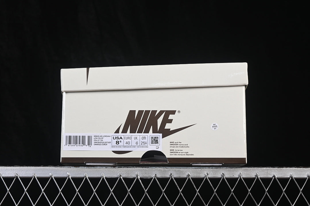 AJ1 Low