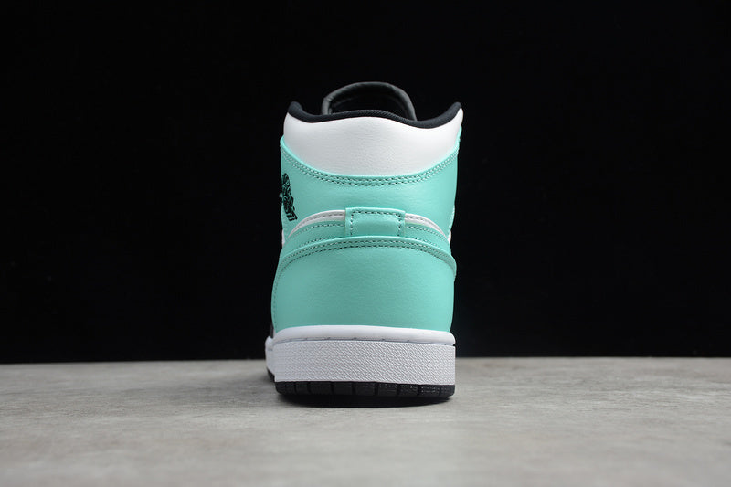 AJ1 High