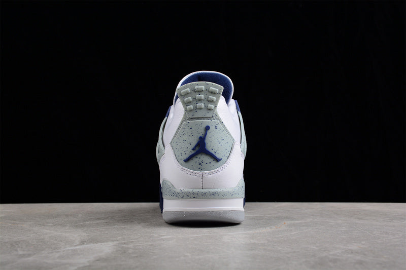 AJ4