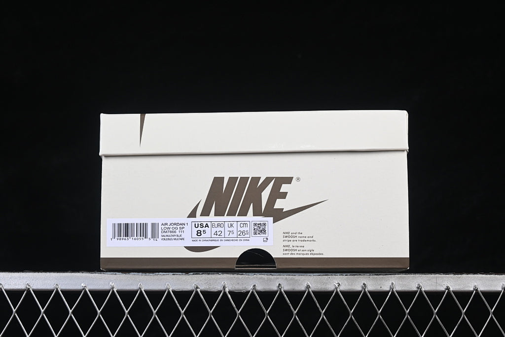 AJ1 Low