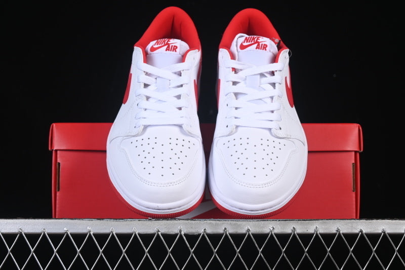 AJ1 Low