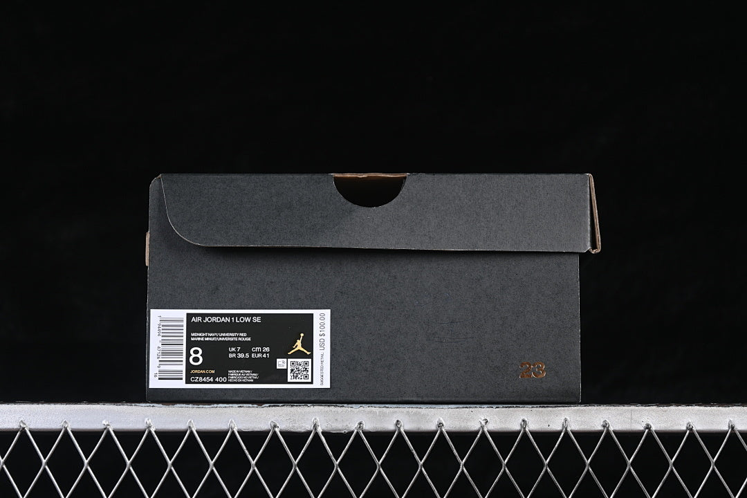 AJ1 Low
