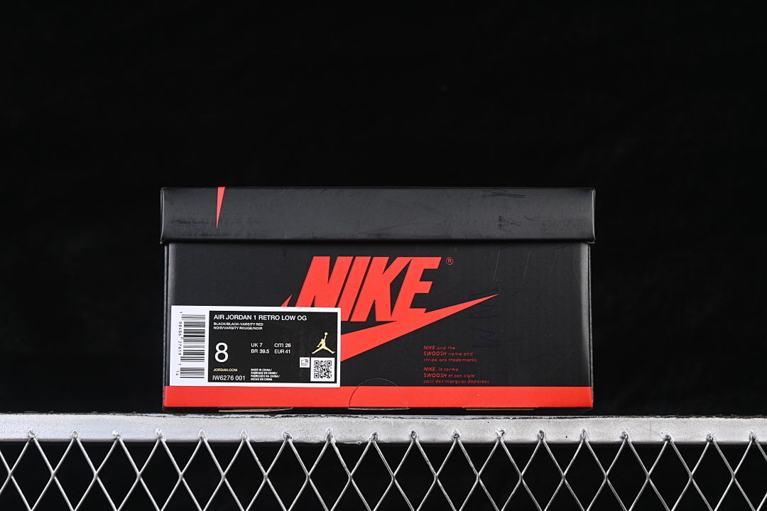 AJ1 Low
