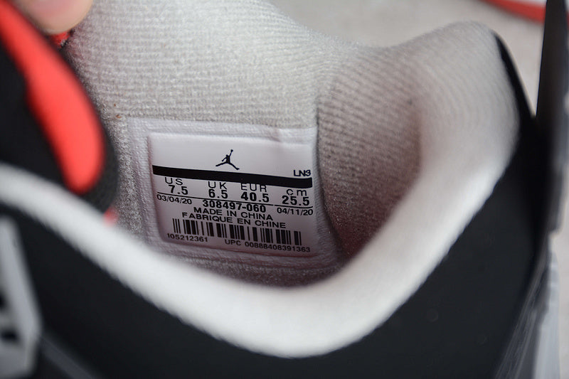 AJ4