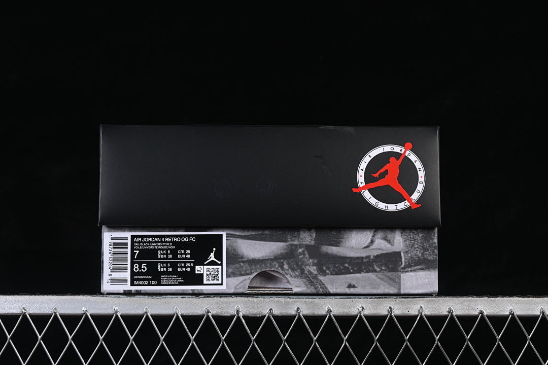 AJ4
