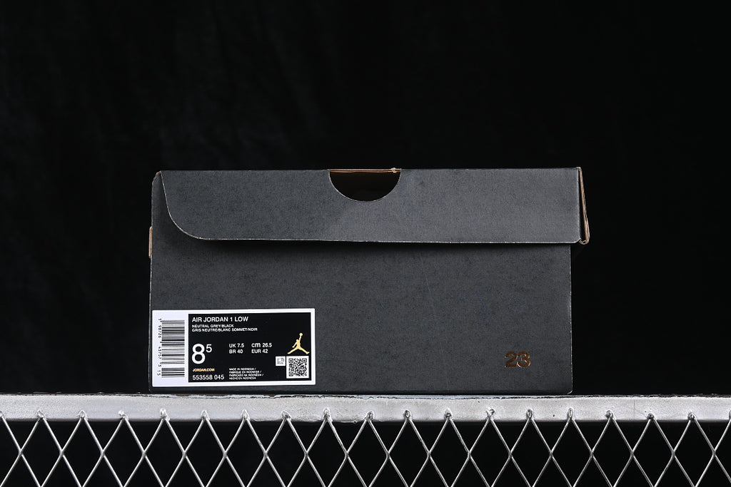 AJ1 Low