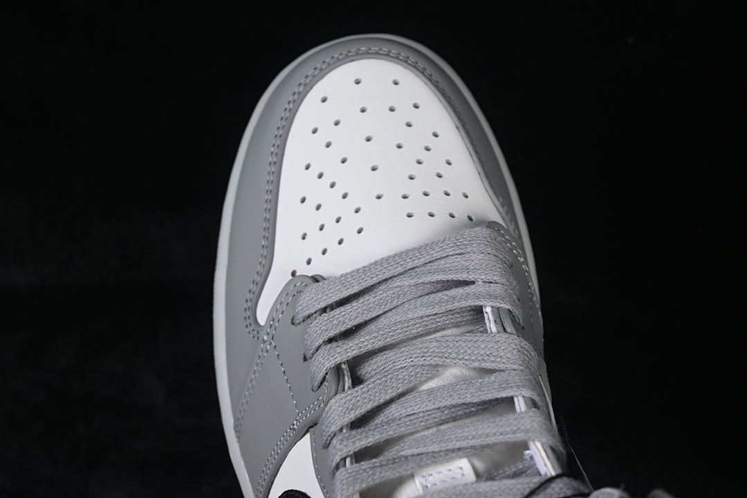 AJ1 High