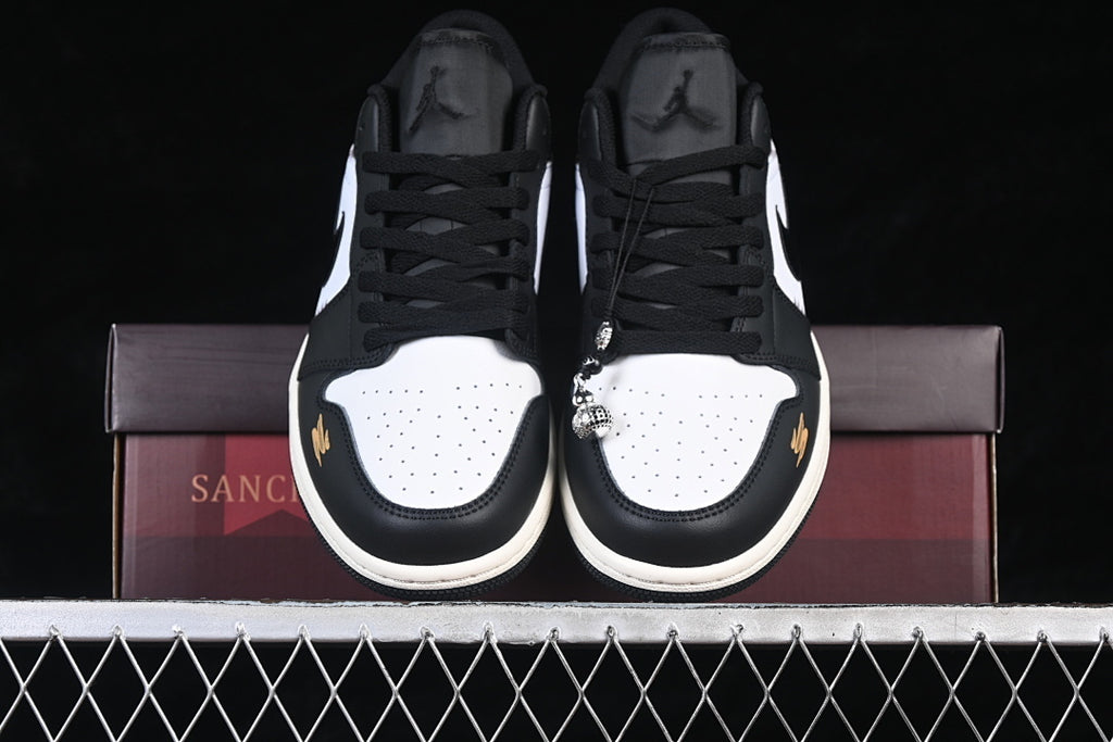 AJ1 Low