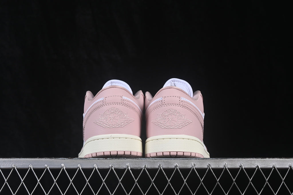 AJ1 Low