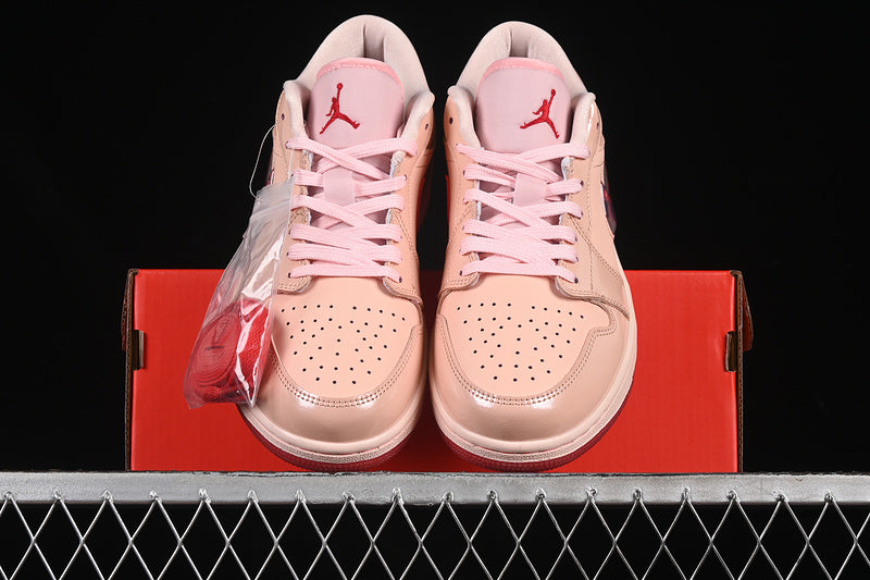 AJ1 Low