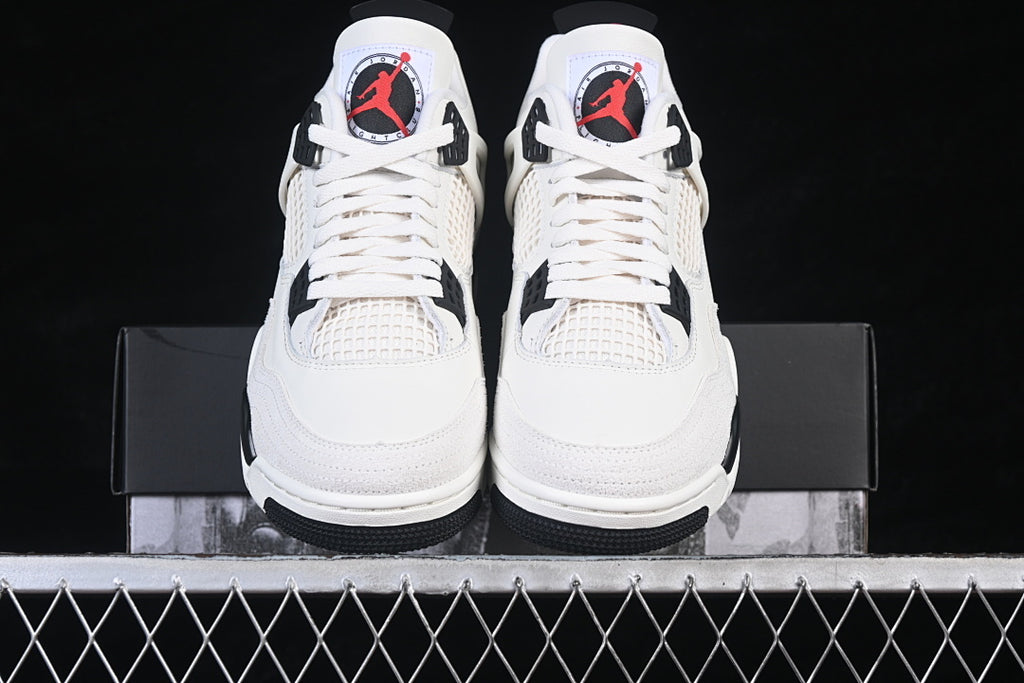 AJ4