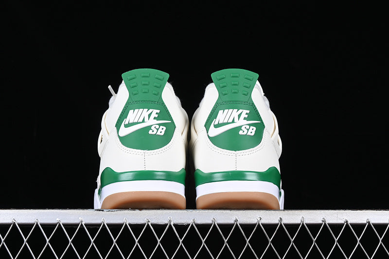 AJ4