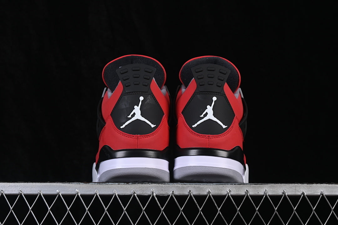AJ4