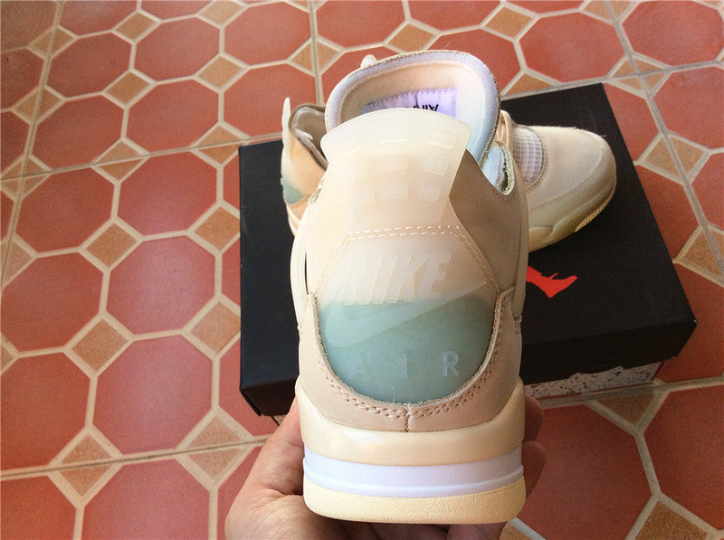 AJ4