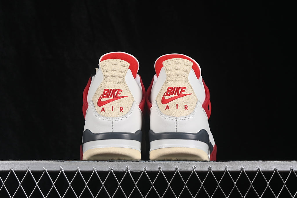 AJ4