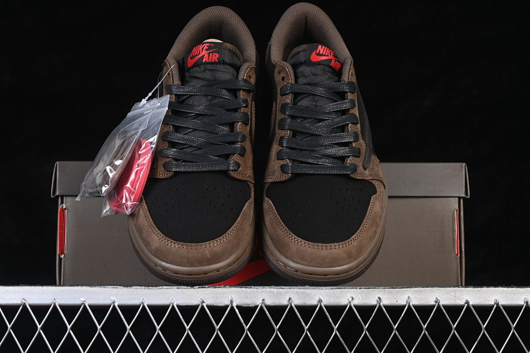 AJ1 Low