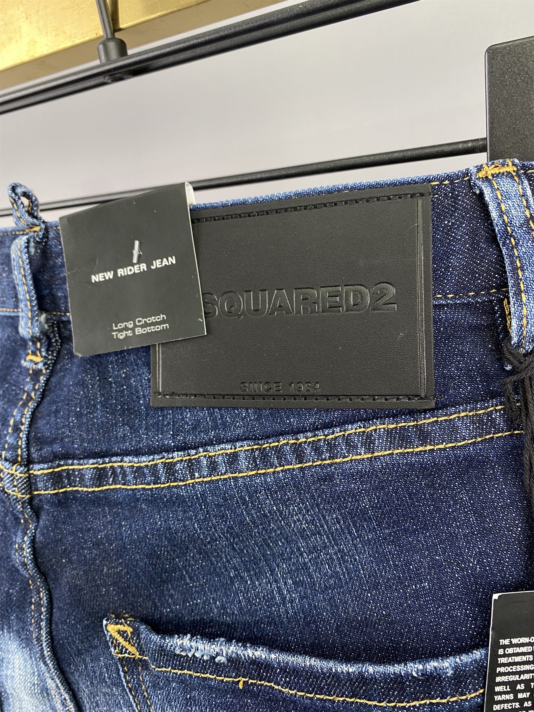D2 Jeans
