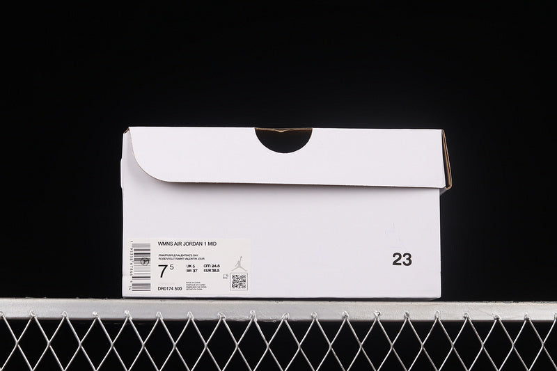 AJ1 Mid