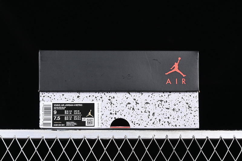 AJ4