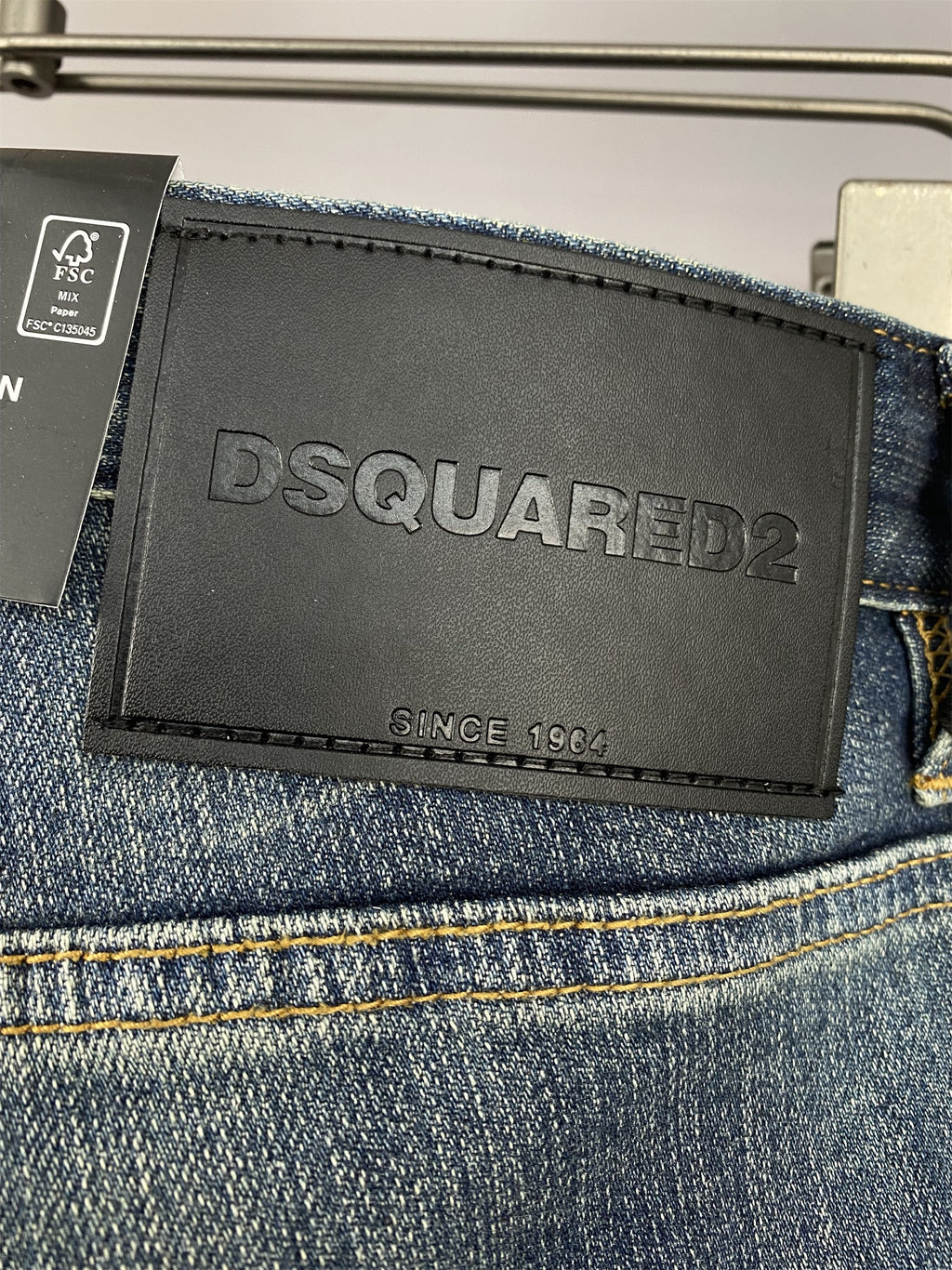 D2 Jeans