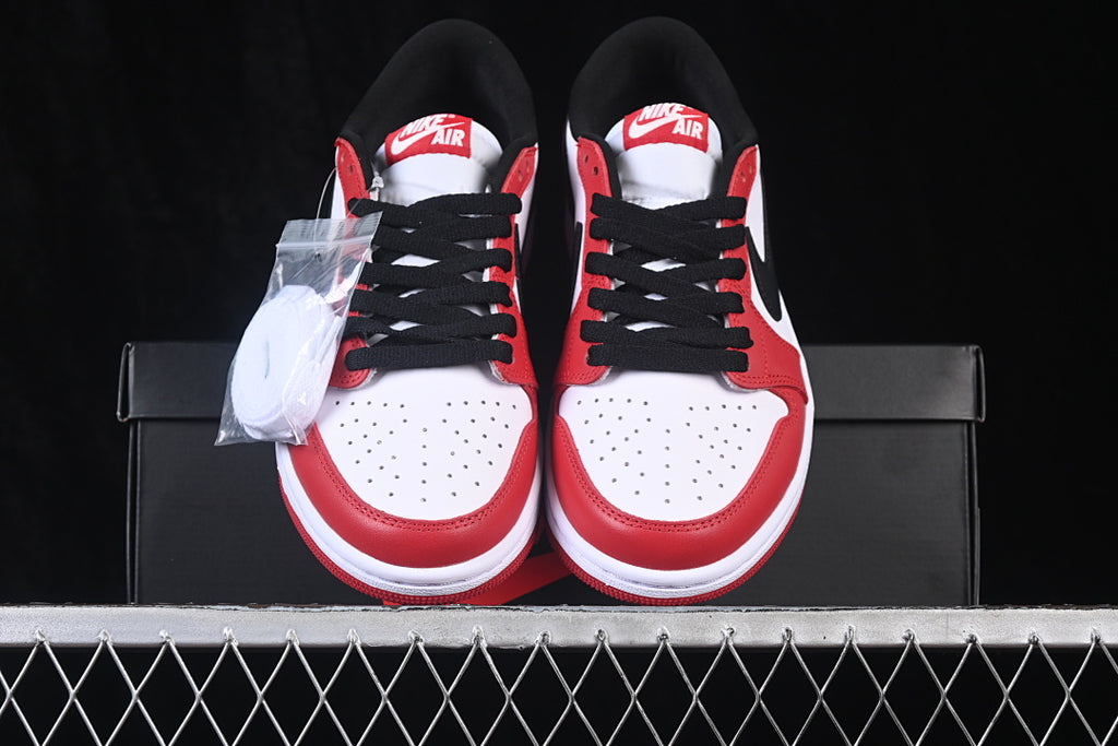 AJ1 Low