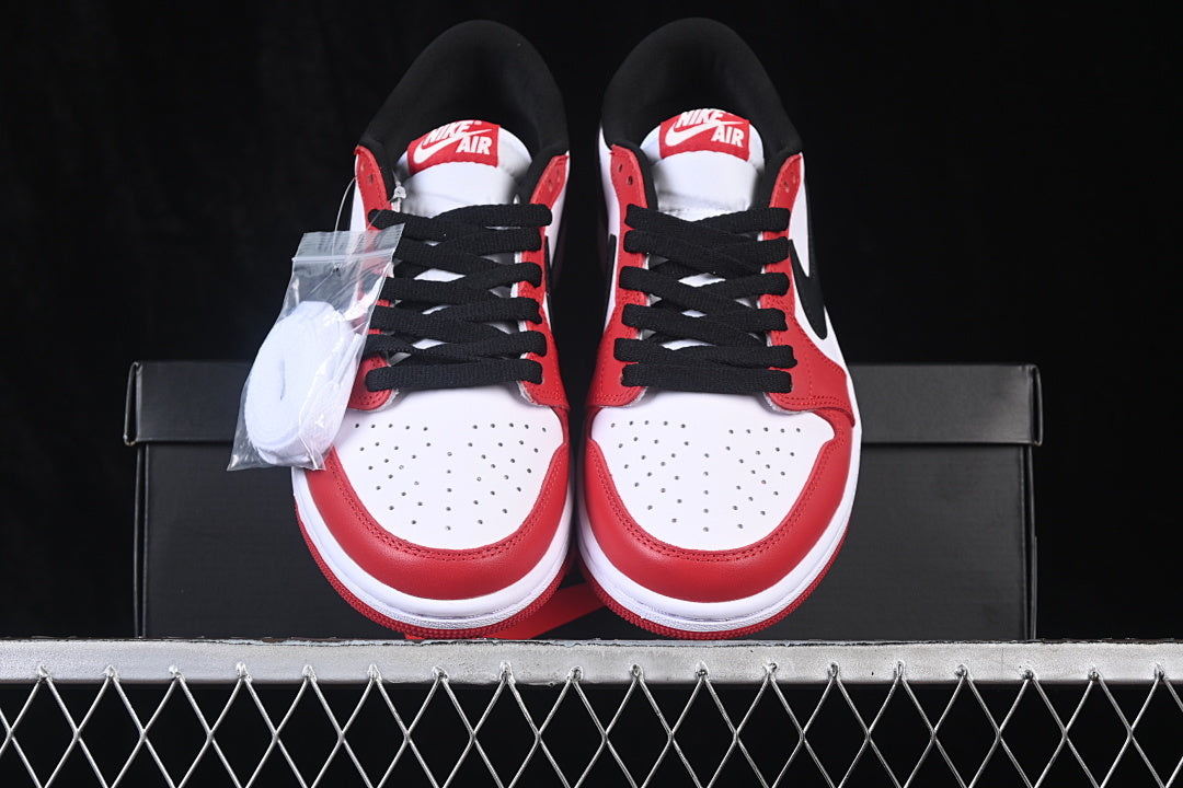 AJ1 Low