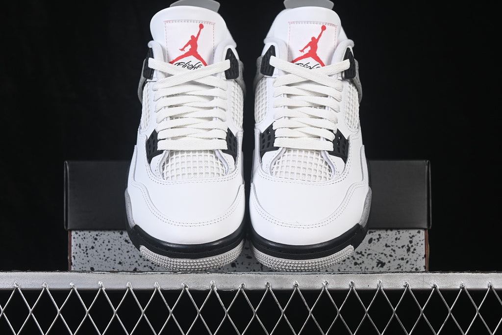 AJ4